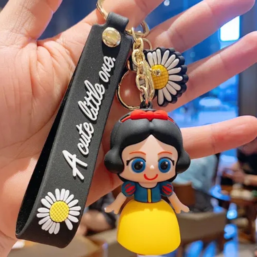 Disney Snow White Keychain